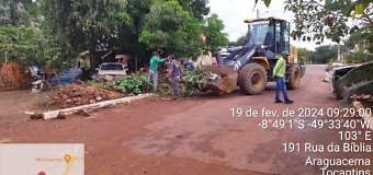 Prefeitura Municipal de Araguacema realizou limpeza geral na cidade